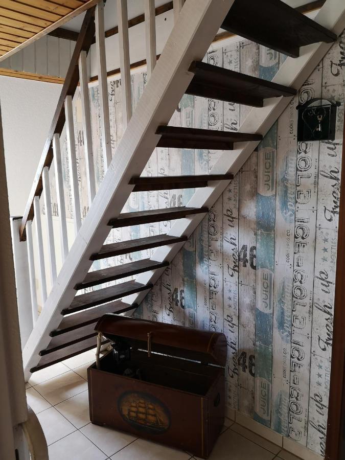 Ostsee-Ferienwohnung-Nautikuss Wangels ภายนอก รูปภาพ