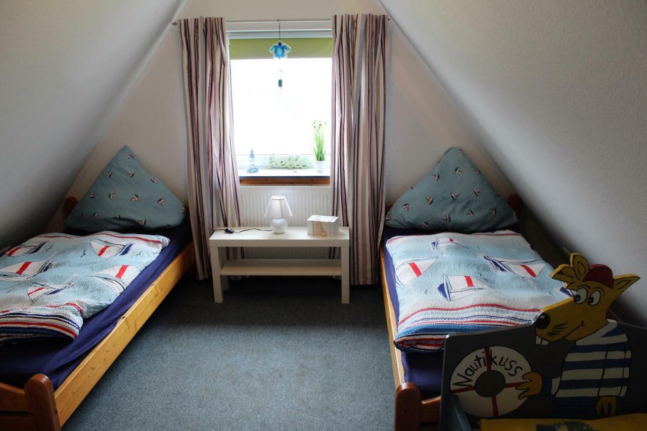 Ostsee-Ferienwohnung-Nautikuss Wangels ภายนอก รูปภาพ