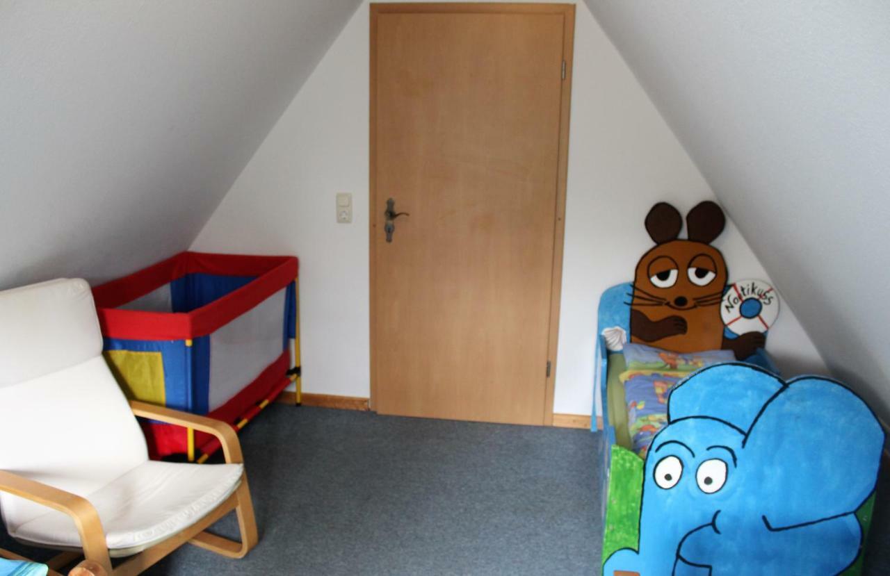 Ostsee-Ferienwohnung-Nautikuss Wangels ภายนอก รูปภาพ